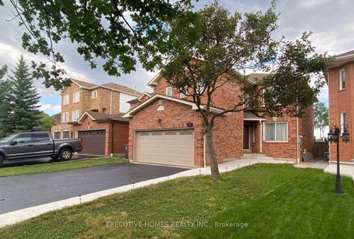4388 Romfield Crescent, Mississauga, ON, L5M4K9 | Card Image
