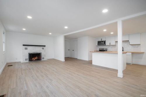 54405 Northern Avenue, South Bend, IN, 46635 | Card Image