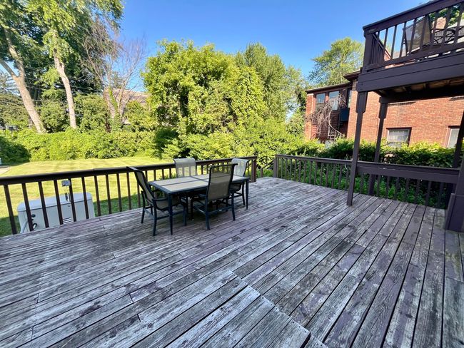 Lower deck | Image 37