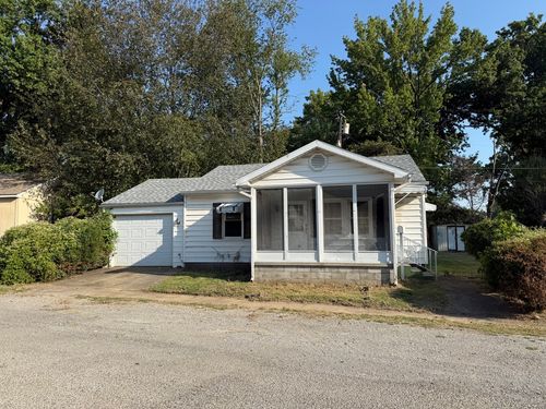 6 C Ln, Herrin, IL, 62948-2517 | Card Image