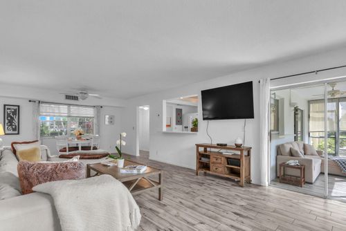 118-5540 Tamberlane Cir, Palm Beach Gardens, FL, 33418-4104 | Card Image