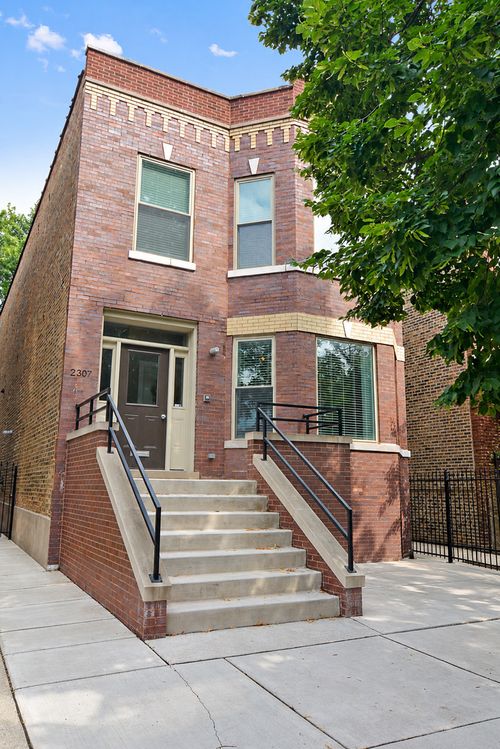 2-2307 Springfield Ave, Chicago, IL, 60647-2219 | Card Image