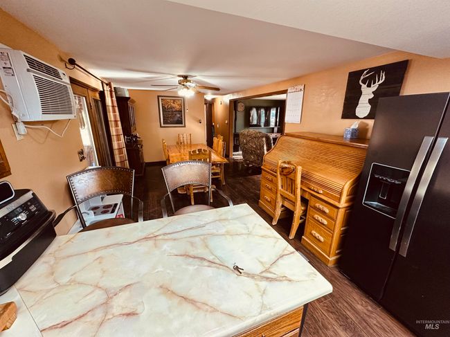 245 3 Rd St W, House other with 3 bedrooms, 2 bathrooms and 4 parking in Huntington OR | Image 6