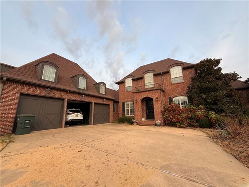 4790 Stonewall Xing, Fayetteville, AR, 72764-8574 | Card Image