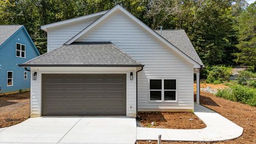 4821 Green Shanty Rd, Ooltewah, TN, 37363-9090 | Card Image