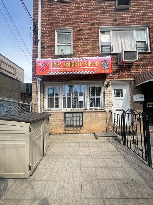 96th Street and 40th Road 96th Street, New York, NY, 11368 | Card Image