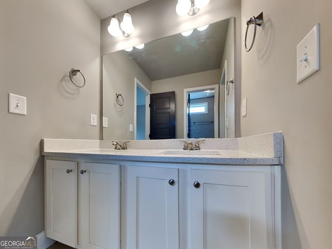 1820 Cobblefield Cir, House other with 5 bedrooms, 5 bathrooms and 3 parking in Dacula GA | Image 27