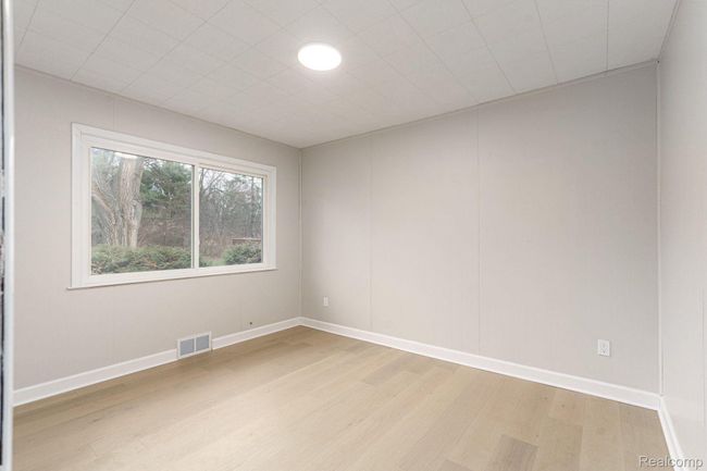 bdrm 3 | Image 33