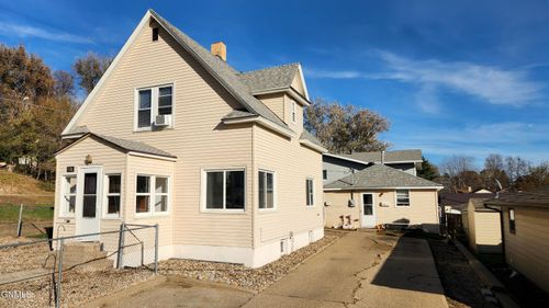 510 3rd Ave Nw, Mandan, ND, 58554-2905 | Card Image