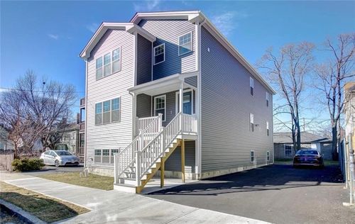 1-17 Slocum St, Providence, RI, 02909-1614 | Card Image