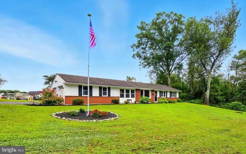 912 Collegeville Rd, COLLEGEVILLE, PA, 19426-1228 | Card Image