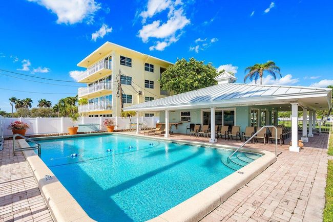 APT-8C - 2772 Ne 30 Th Ave, Condo with 2 bedrooms, 2 bathrooms and null parking in Lighthouse Point FL | Image 32