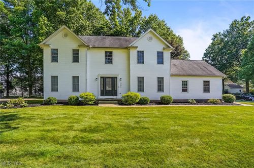 301 Hilltop Blvd, Canfield, OH, 44406-1267 | Card Image