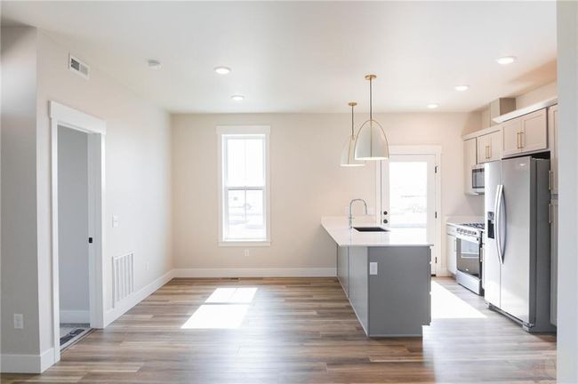 1892 St Peter Ln, House other with 3 bedrooms, 2 bathrooms and null parking in Billings MT | Image 6