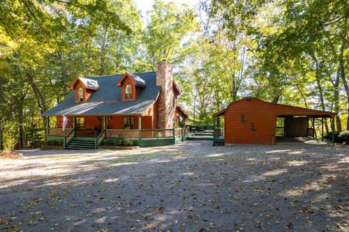 300 Old River Rd, Scottsville, KY, 42164-7451 | Card Image