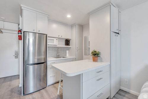 104-2015 Prospector Ave, Park City, UT, 84060-5145 | Card Image