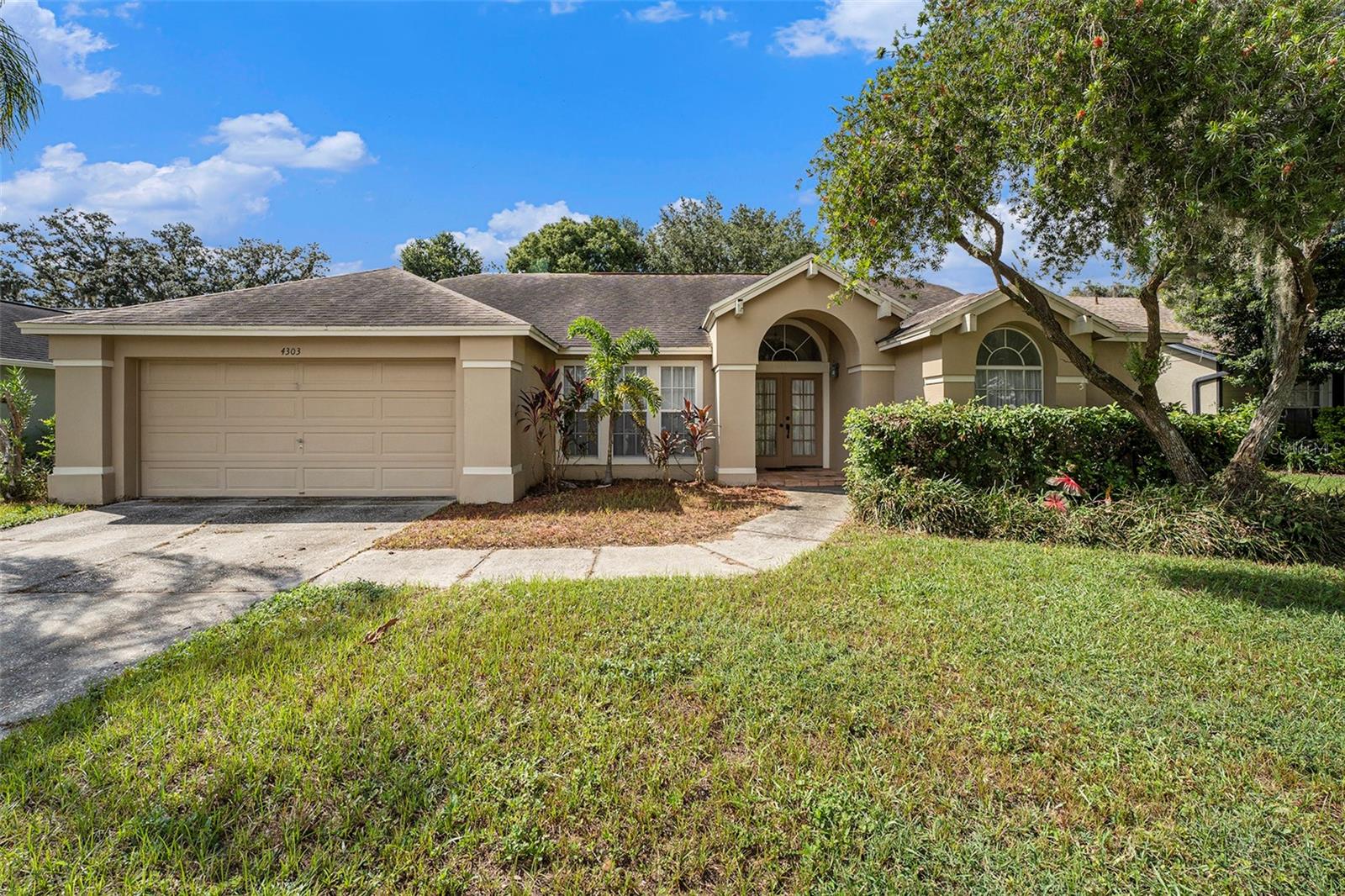 Kipling Ave, Plant City, FL 33566