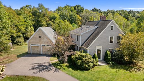 34 Button Rd, North Stonington, CT, 06359-1000 | Card Image