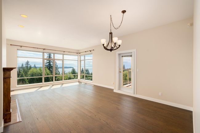 3112 Deer Ridge Dr, Townhouse with 4 bedrooms, 4 bathrooms and 2 parking in West Vancouver BC | Image 13