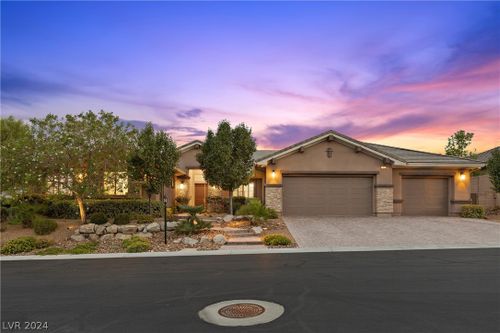 9727 Cathedral Pines Avenue, Las Vegas, NV, 89149 | Card Image