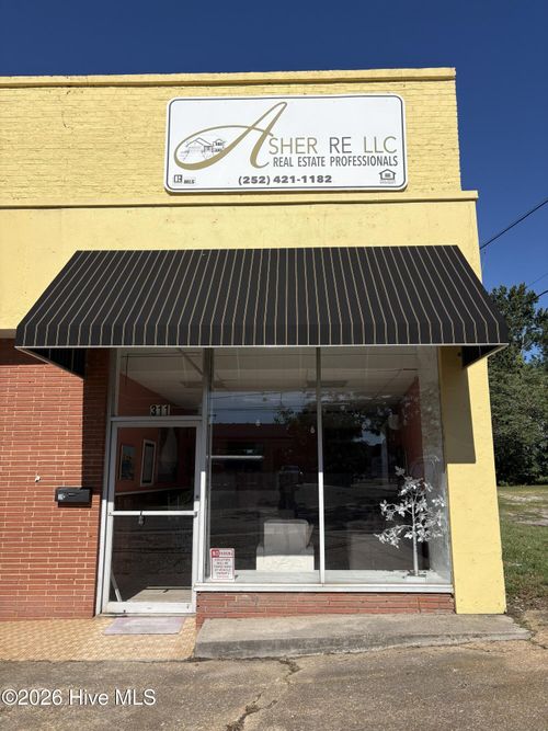 311 S Road St, Elizabeth City, NC, 27909-4759 | Card Image