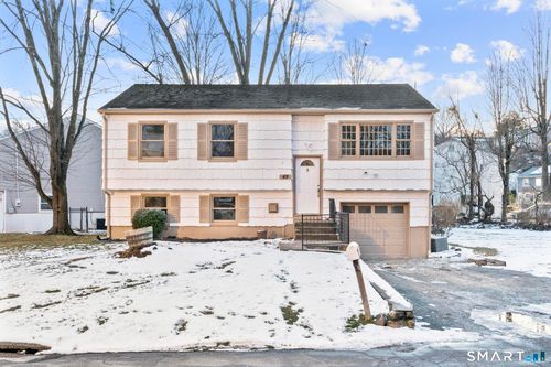 49 Sleepy Hollow Dr, Danbury, CT, 06810-5335 | Card Image