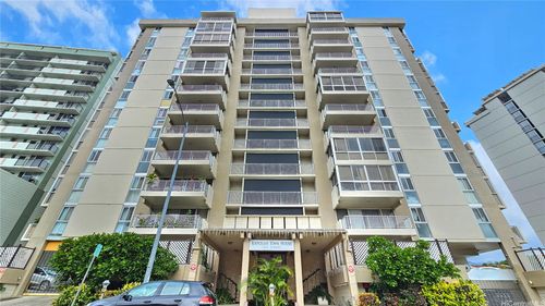 apt-304-1624 Kanunu St, Honolulu, HI, 96814-2713 | Card Image