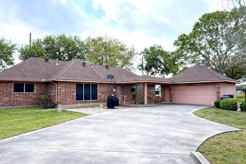 506 Houston St, Wallis, TX, 77485 | Card Image