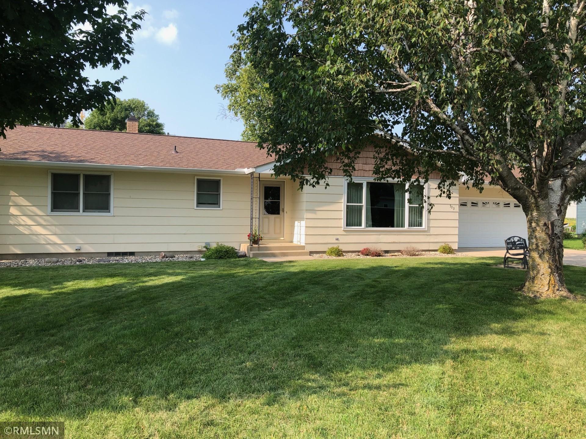 Borden Ave, Buffalo Lake, MN 55314