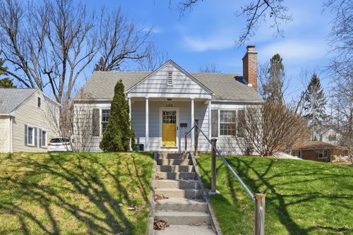 1102 Arborview Blvd, Ann Arbor, MI, 48103-3712 | Card Image