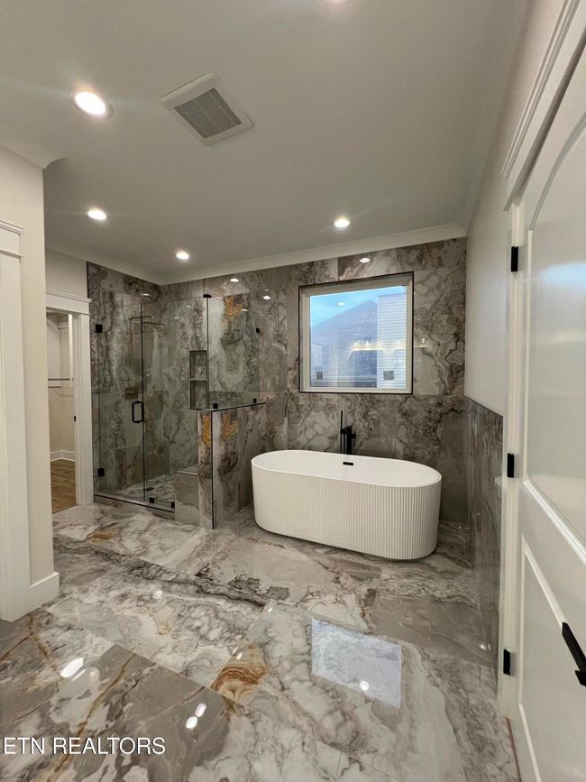 257 Gadusi Way, House other with 3 bedrooms, 3 bathrooms and null parking in Loudon TN | Image 33