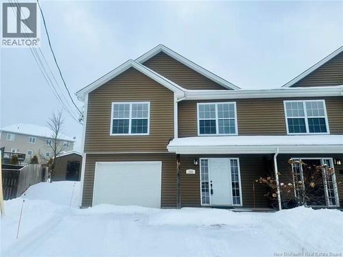 193 Houlahan St, Dieppe, NB, E1A4X6 | Card Image