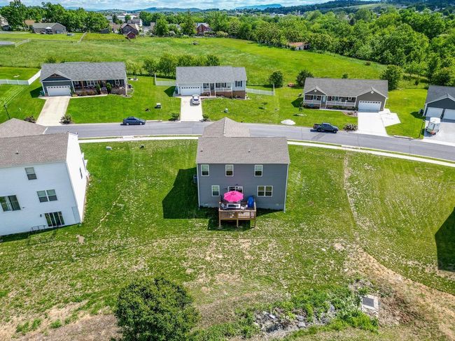 306 Coyote Run, House other with 4 bedrooms, 3 bathrooms and null parking in BROADWAY VA | Image 55