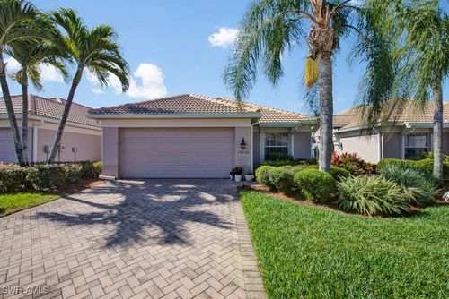 10020 Horse Creek Rd, FORT MYERS, FL, 33913-7073 | Card Image
