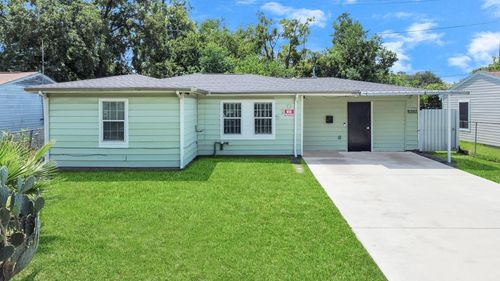 5202 Pensdale St, Houston, TX, 77033-2924 | Card Image