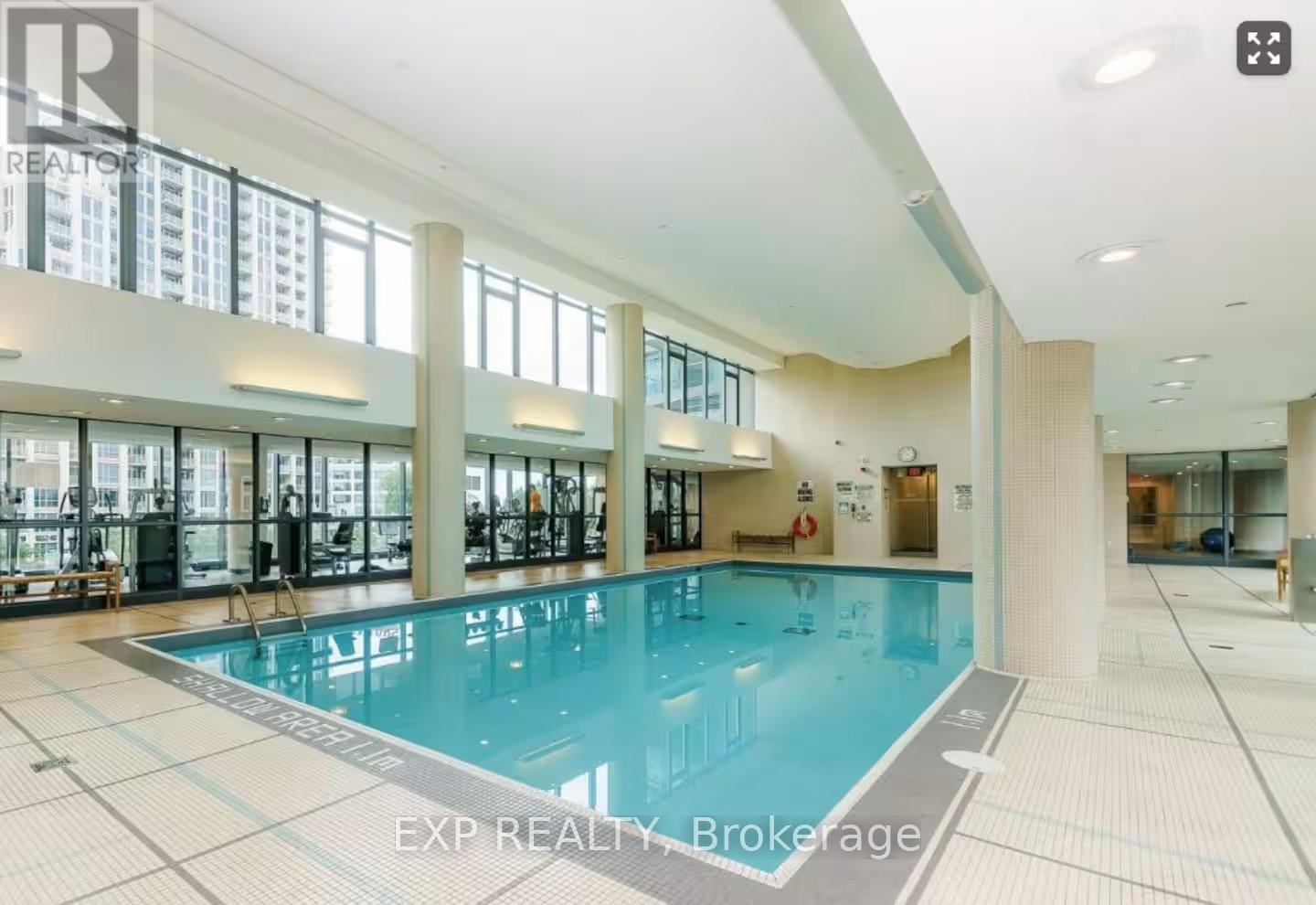 Residential in Toronto (Niagara) 3