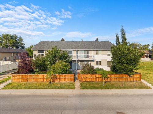 5-4328 75 St Nw, Calgary, AB, T3B2M8 | Card Image