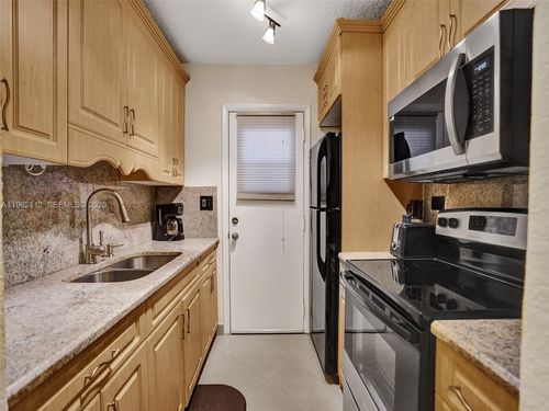 apt-209-16701 Ne 13th Ave, Miami, FL, 33162-2760 | Card Image