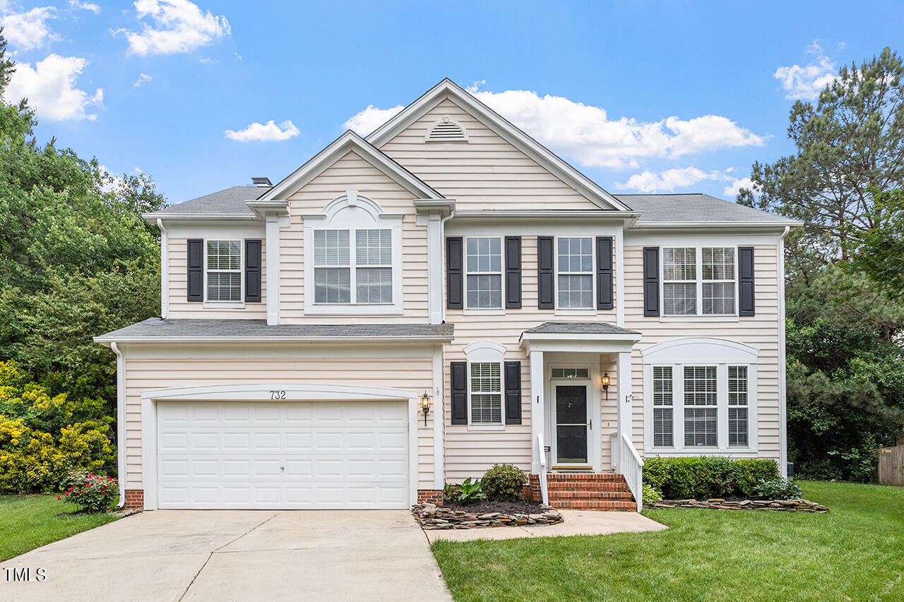 Hillsford Ln, Apex, NC 27502