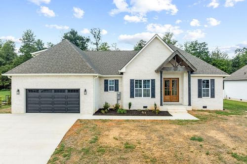 2562 Whispering Oaks Ln, Cookeville, TN, 38501-2515 | Card Image