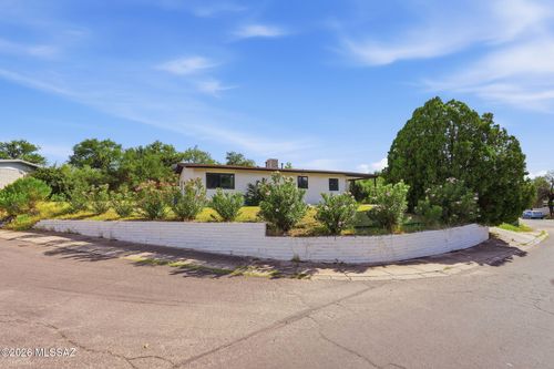 2076 N Calle Trinidad, Nogales, AZ, 85621-3321 | Card Image