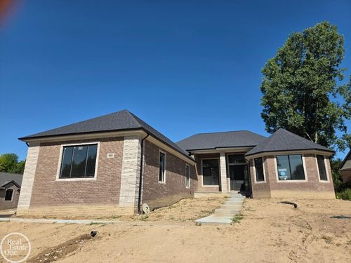 880 Hemlock Dr, Oxford, MI, 48370-2717 | Card Image