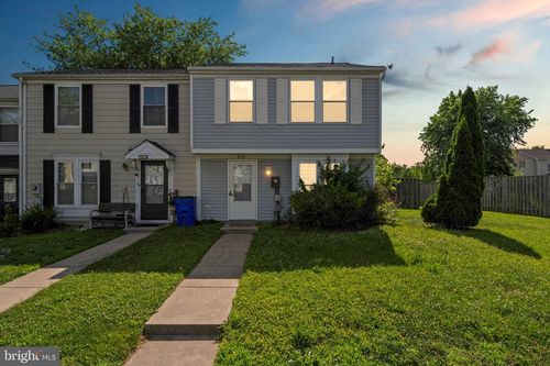 512 Riggs Ct, FREDERICK, MD, 21703-6101 | Card Image