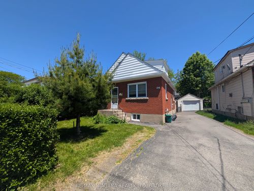 106 Haig St, St. Catharines, ON, L2R6L2 | Card Image