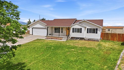 1261 E 25 S, Hyrum, UT, 84319-2002 | Card Image