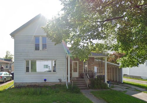 907 Stanton St, Bay City, MI, 48708-8581 | Card Image