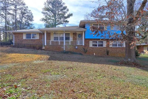 876 Belle Glade Dr, Stone Mountain, GA, 30083-2304 | Card Image