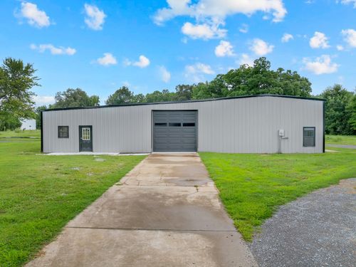 30 Arbor Ln, Tullahoma, TN, 37388-7931 | Card Image
