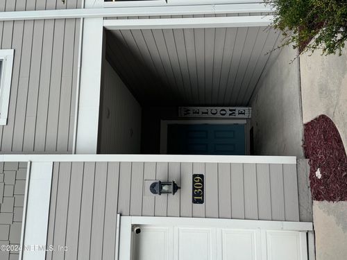 1309 Salt Ridge Ave, Jacksonville, FL, 32218-3547 | Card Image