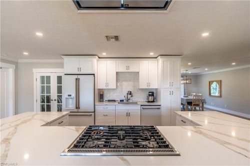 2237 Kings Lake Blvd, NAPLES, FL, 34112-5328 | Card Image